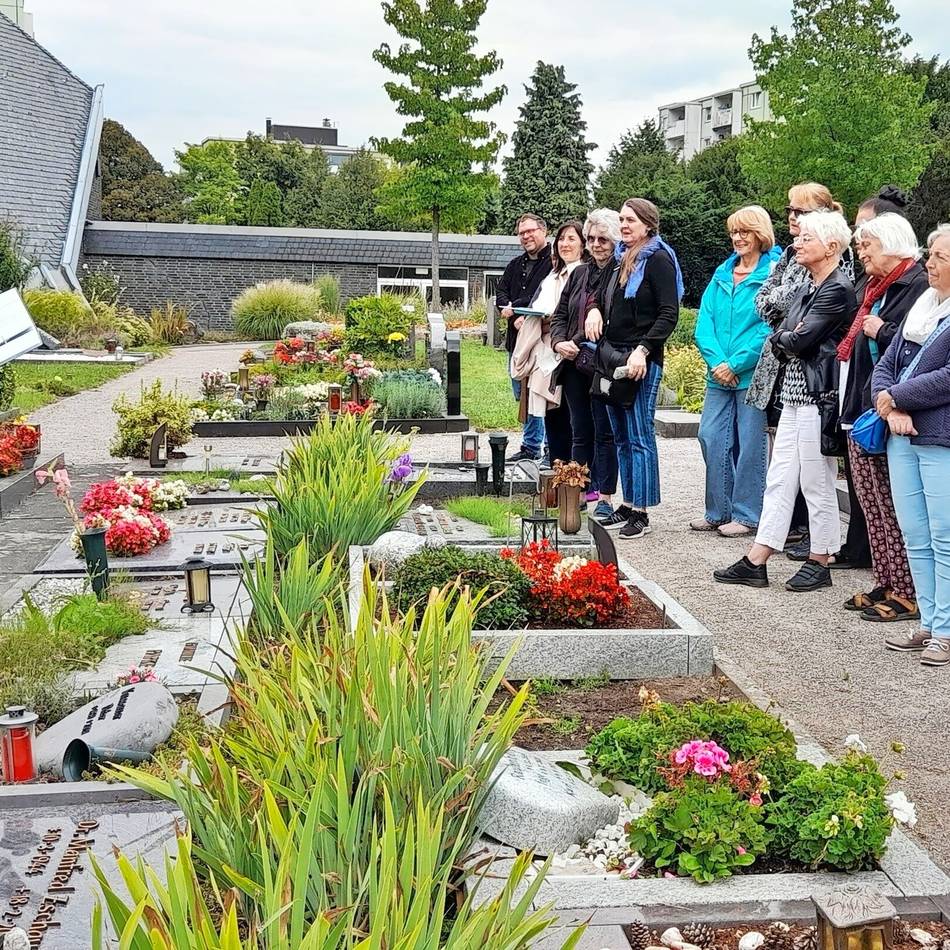 Rundgang: Wülfraths Friedhof als Ort lebendiger Erinnerung