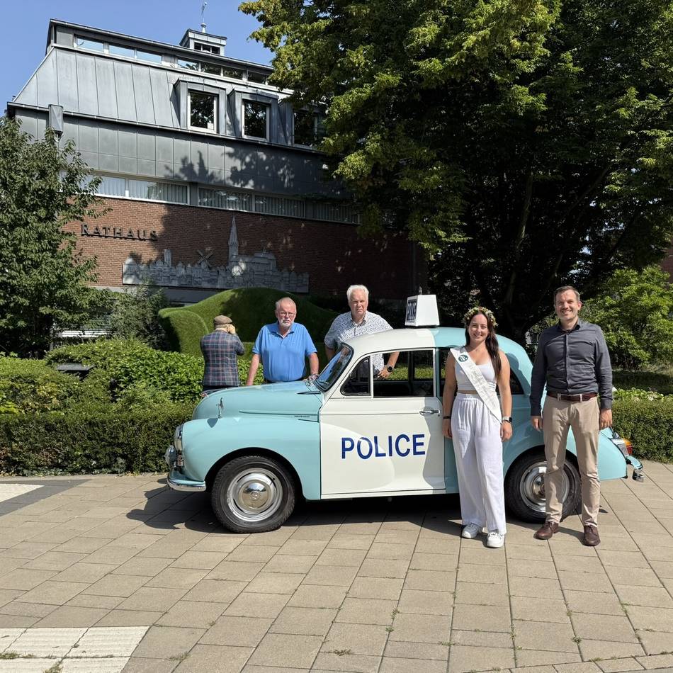 Oldtimer in der Blumenstadt: Rotary Classic Car Rallye macht Station in Straelen