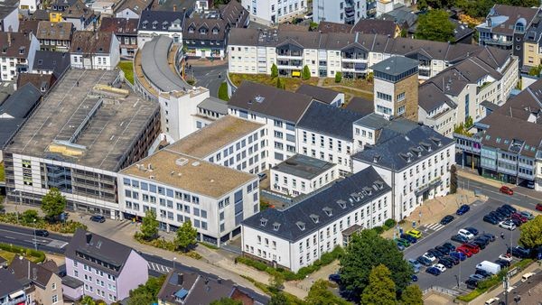 Diese 6 Kandidaten kämpfen um Chefsessel im Velberter Rathaus