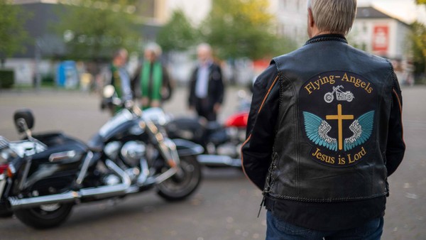 Motorrad-Gottesdienst zieht um: Zur Diakonie in Oberdüssel