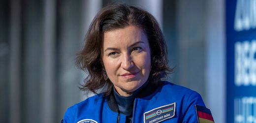 Dorothee Bär träumt von Frauen auf dem Mond: Ministerin im Wolkenkuckucksheim – Kolumne