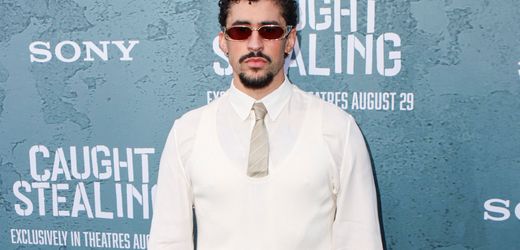 Bad Bunny tritt aus Sorge vor Abschiebungen nicht in den USA auf
