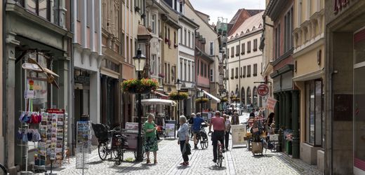 Deutschland: Nur noch rund 17 Prozent der Ostdeutschen haben Vertrauen in den Staat