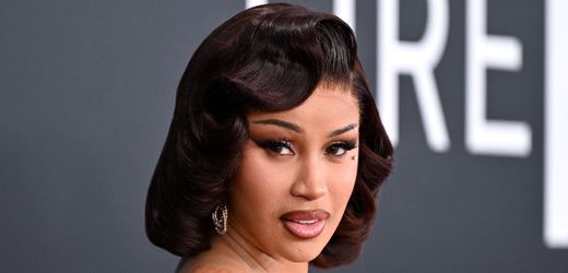 Cardi B erwartet ein viertes Kind und schwärmt von ihrem Partner