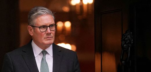 Jeffrey Epstein: Verbindungen zu Peter Mandelson befeuern Regierungskrise in Großbritannien
