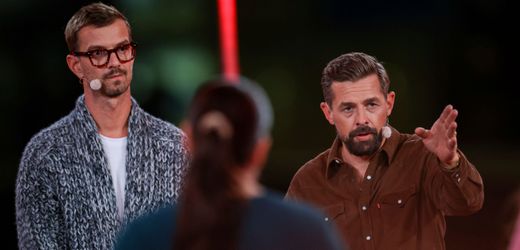Joko und Klaas müssen Livesendung wegen medizinischen Notfalls unterbrechen
