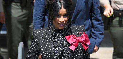 Cardi B vor Gericht: Vorwurf der Körperverletzung gegen die US-Rapperin zurückgewiesen