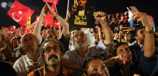 Türkei: Gericht setzt Führung der Oppositionspartei in Istanbul ab