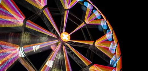 Thüringen: Mann fährt bei Kirmes in Menschengruppe – fünf Verletzte
