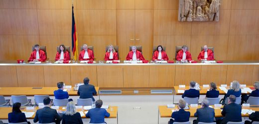 Anwaltsnotare: Bundesverfassungsgericht kippt Altersgrenze