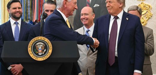 Donald Trump: US-Präsident verlegt Space Command nach Alabama und will eine Eilentscheidung zu seinen Zöllen