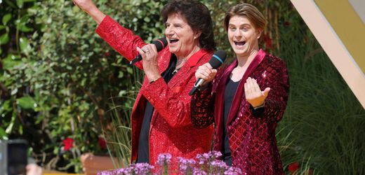 Olaf der Flipper und Vincent Gross: Tausende Briten feiern »Drinking Wine Feeling Fine« auf BBC-Festival