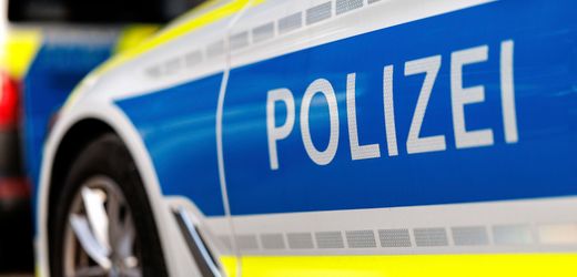 Leutkirch im Allgäu: Polizisten fahren Vierjährigen auf Laufrad mit Streifenwagen an