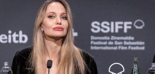 USA: Angelina Jolie kritisiert Angriffe auf die Meinungsfreiheit in den USA