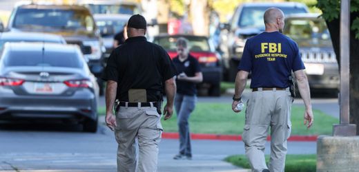 Attentat auf Charlie Kirk: Ermittler melden Fund der Tatwaffe, Donald Trump will Kirk Medaille verleihen