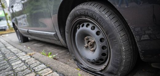 Bremen: Unbekannte zerstechen Reifen von mehr als 260 Autos