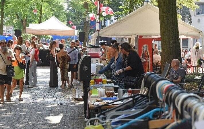 Straßenfest in Düsseldorf: Gewachsenes Flügelstraßenfest geht in die zweite Runde