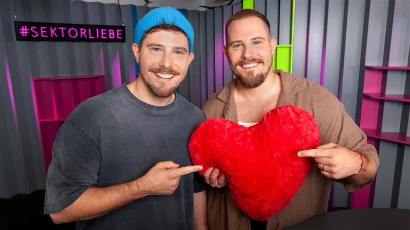 1LIVE Liebesalarm ab 19. September: Benni und Dennis Wolter verkuppeln Singles in Radio-Show