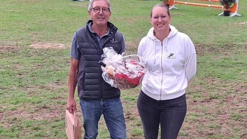 Beeindruckende Leistungen:  Reitnachwuchs glänzt beim Herbstturnier des RV Lohengrin Hau