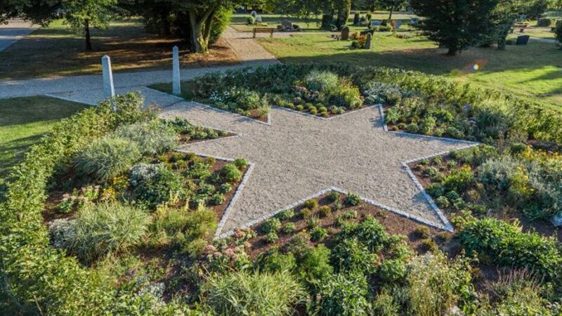 Trauerfeier in Hilden: Sternenkinder werden beigesetzt