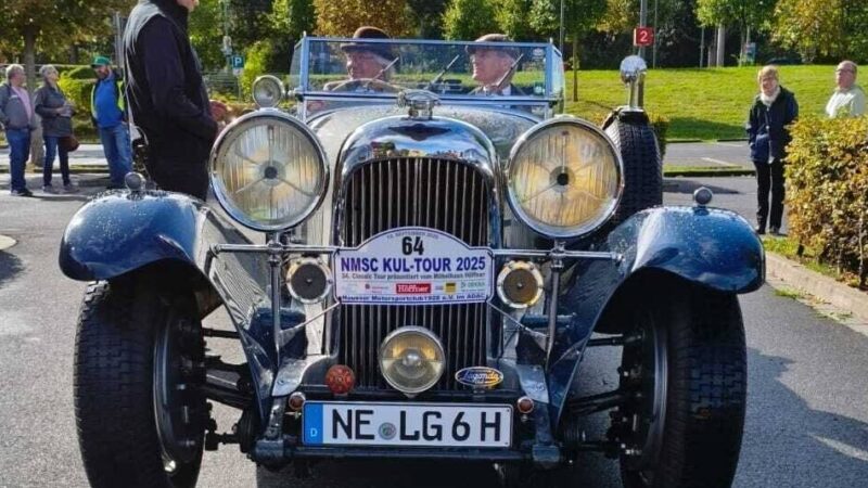 Vorletzte „Kul-Tour“ durch den Rhein-Kreis Neuss: Wenn alte Schätzchen die Straßen erobern