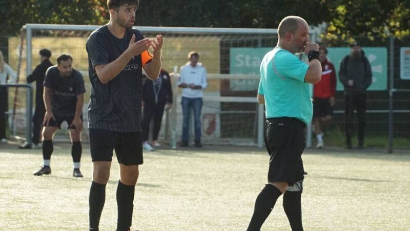 Erfolgreiche Fußball-Youtuber: Warum die „Brotatos“ dem Düsseldorfer Amateurfußball guttun
