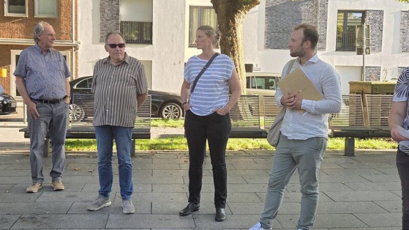 Extremwetter fordert neue Lösungen in Dormagen: Stadt und Experten erklären Klimamaßnahmen bei Spaziergang