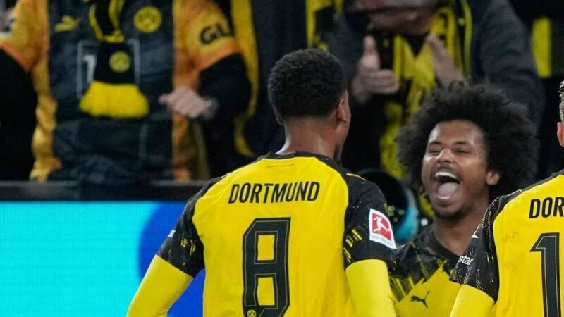 Adeyemi erzielt das einzige Tor: Bei Schlotterbeck-Comeback – Dortmund bezwingt Wolfsburg