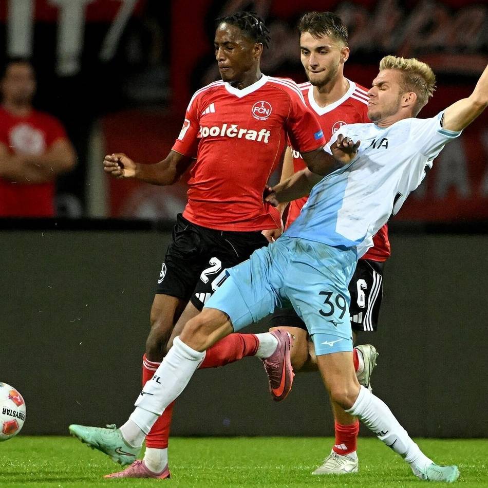 2:1 gegen Bochum: Späte Entscheidung – Klose gelingt erster Sieg mit Nürnberg