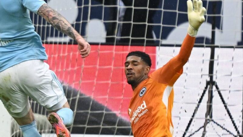 Sieben Tore in Frankfurt: Verrücktes Spiel – Burke führt Union mit drei Toren zum knappen Sieg