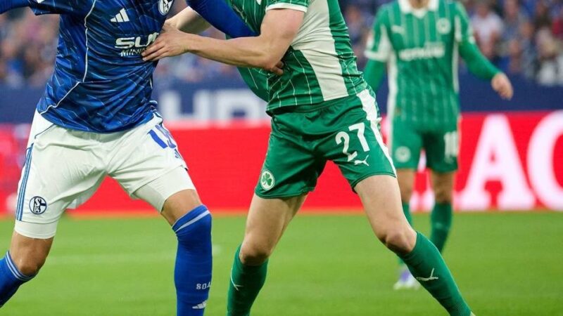 2. Bundesliga kompakt: Joker Porath lässt Schalke jubeln – Darmstadt verteidigt Platz eins