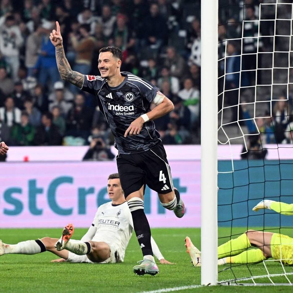 Aufholjagd kommt zu spät: 4:6 gegen Frankfurt – Gladbach rutscht ans Tabellenende