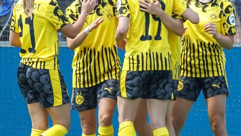 Vor über 10.000 Zuschauern im Pokal: Von der Kreisliga zum Traumduell – BVB-Frauen gegen Bayern