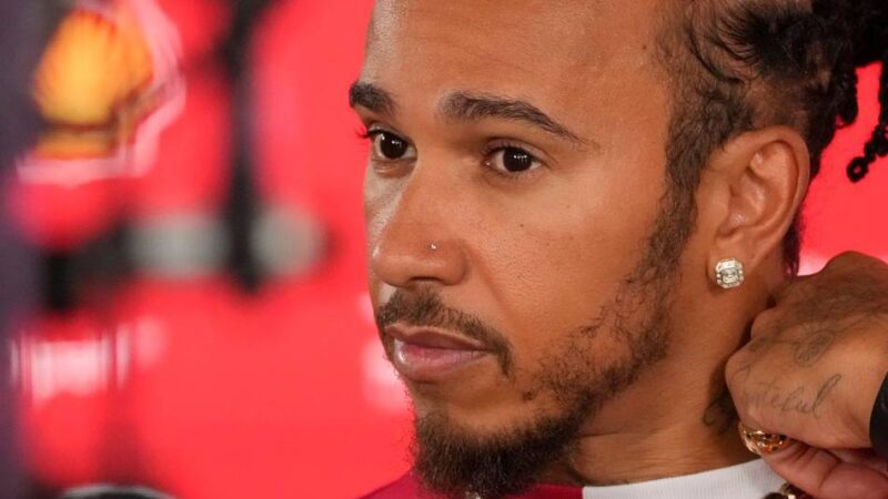 Formel-1-Superstar : Lewis Hamilton lässt Ferrari-Tests platzen – Das ist der Grund