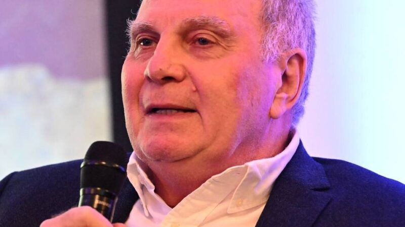 „Millionen in den Bann gezogen“: DFL verleiht Ehrenpreis an Uli Hoeneß