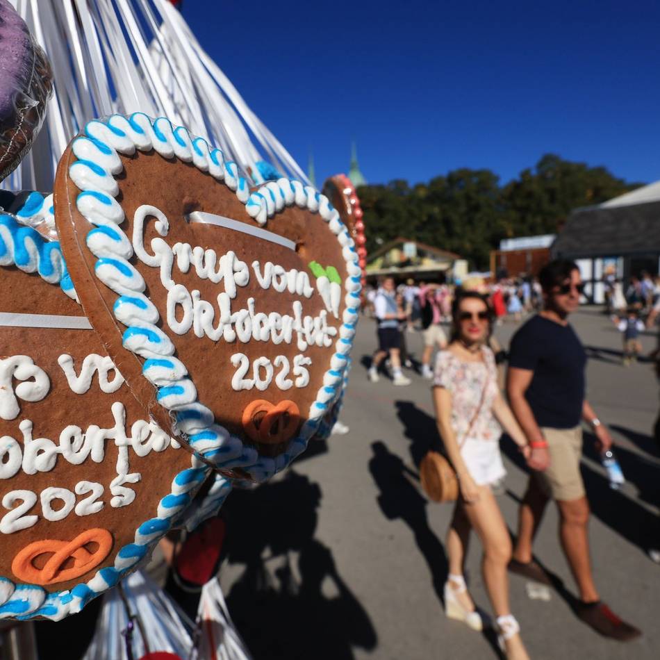 Bayerische Tradition in Reuschenberg: Karnevalsgesellschaft feiert Oktoberfest und sucht das schönste Dirndl