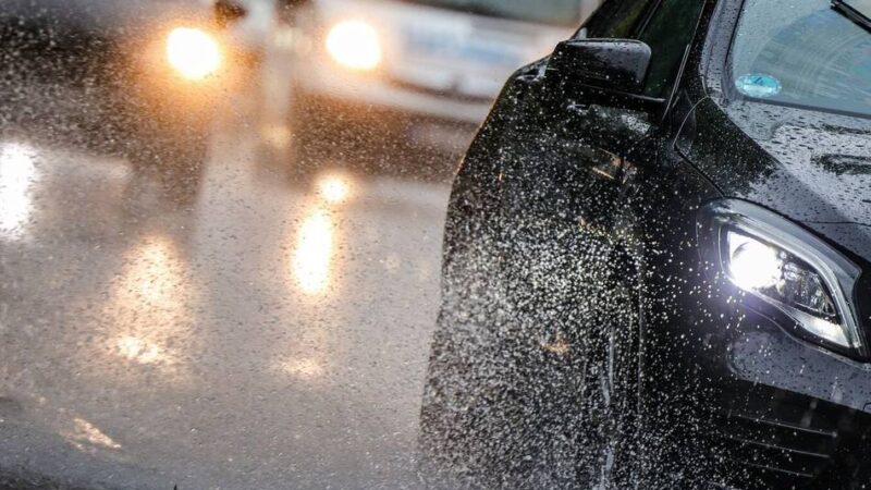 Kreuz Leverkusen-West wieder voll befahrbar: Regenwasser-Sperrung – Autobahnkreuz wieder frei
