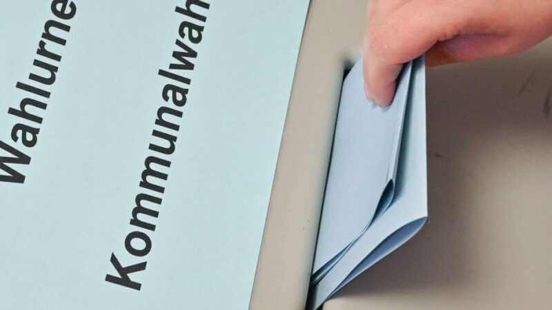 Liveblog zur Kommunalwahl 2025: Stichwahl zwischen CDU-Kandidat Flemm und SPD – AfD legt in Solingen zu
