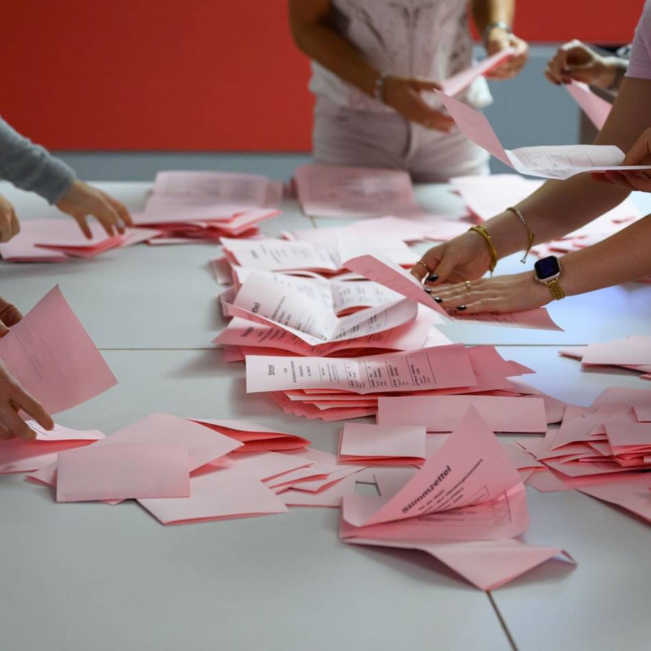 Kommunalwahl 2025 in Leverkusen: Stadt sucht noch Helfer für die Wahllokale