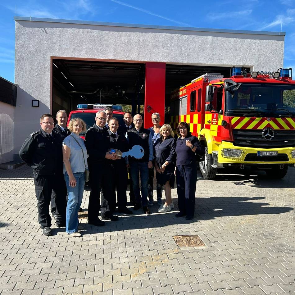 Modernisiertes Feuerwehrgerätehaus in Mettmann Obschwarzbach: Am Ende bekommt die Löschgruppe doch noch die Schlüssel