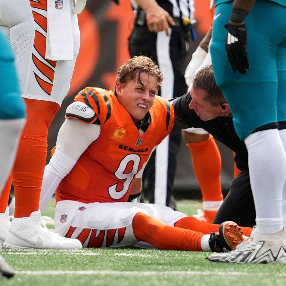 American Football: NFL-Star Burrow droht Operation und lange Pause