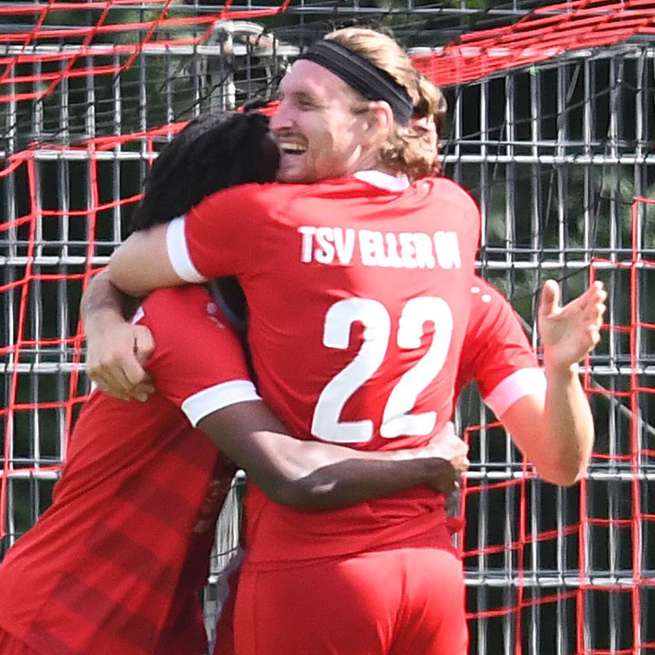 Tabellenführer im Torrausch
: 7:0 – TSV Eller 04 zerlegt Nievenheim
