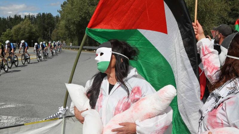 Radrennen wird zum Politikum: Warum gerade die Vuelta zur Bühne für Anti-Israel-Proteste wird