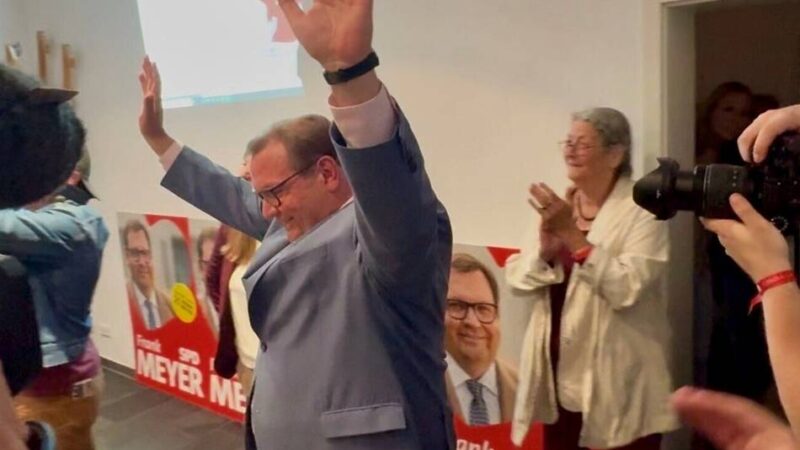 OB-Stichwahl 2025 in Krefeld: Frank Meyer bleibt im Amt
