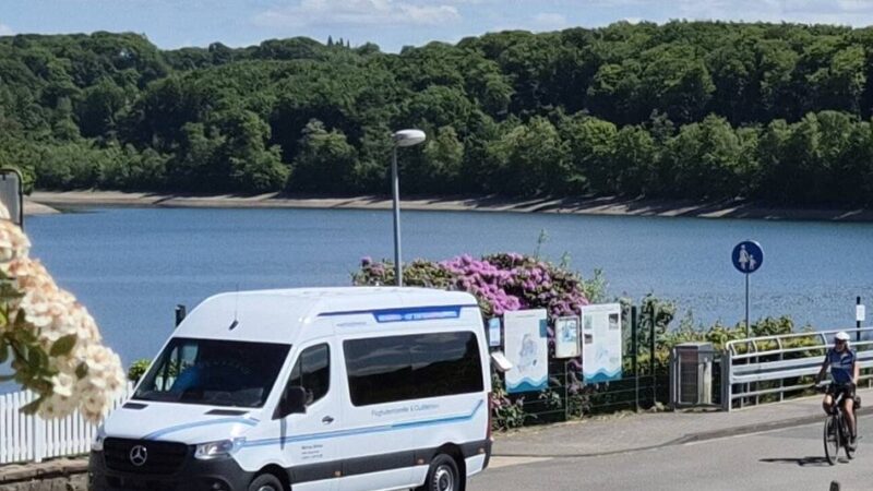 Oberbergische Verkehrsgesellschaft zieht erste Bilanz: Beverbus-Linie 330 stößt auf große Resonanz