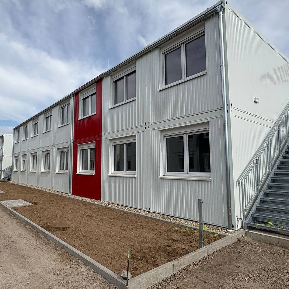 Containerdorf in Goch: Flüchtlingsunterkunft an der Siemensstraße wird bezogen