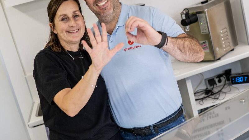 Jubiläum der Eismanufaktur: Roberto und Claudia Ghirloni feiern 50 Jahre in Düsseldorf