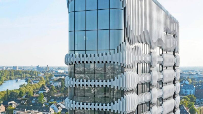 The Zipper in Düsseldorf: Bauaufsicht ermittelt in Hotel-Hochhaus – „Wollen sehen, wie das Gebäude genutzt wird“