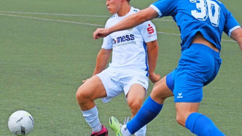 Erfolge in der Bezirksliga: Hösels und Ratingens U23 feiern wichtige Siege