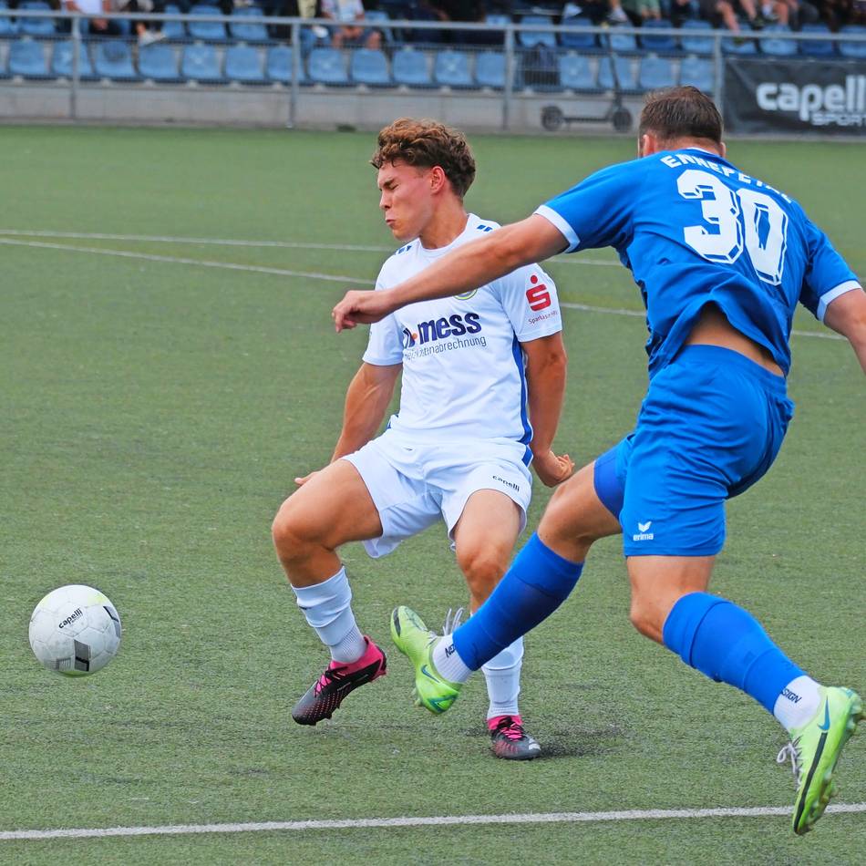 Erfolge in der Bezirksliga: Hösels und Ratingens U23 feiern wichtige Siege